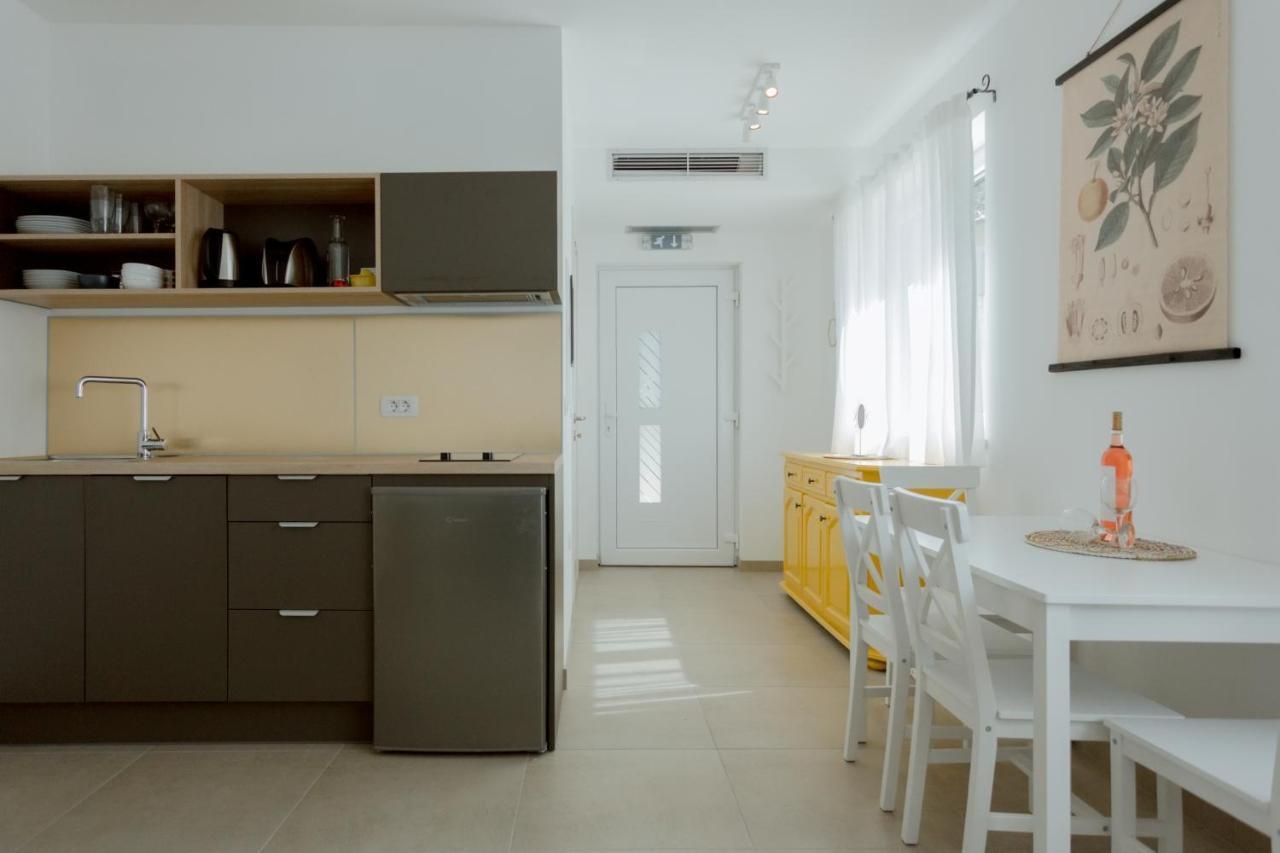 Apartments Ivica Omis Luaran gambar