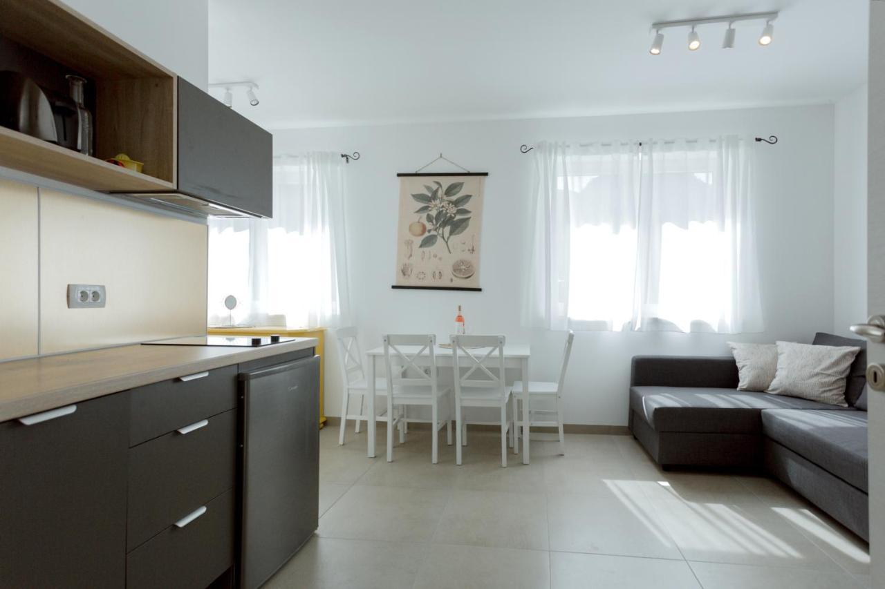 Apartments Ivica Omis Luaran gambar