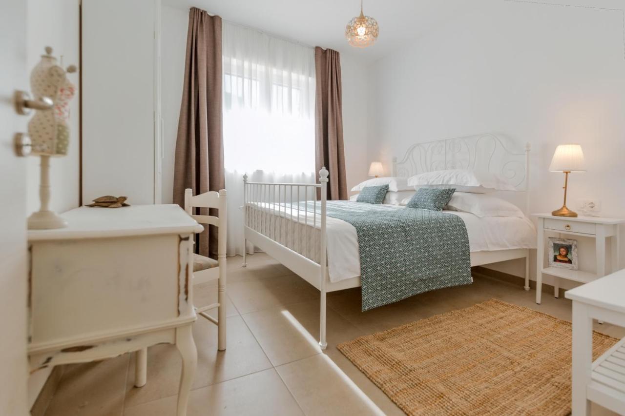 Apartments Ivica Omis Luaran gambar